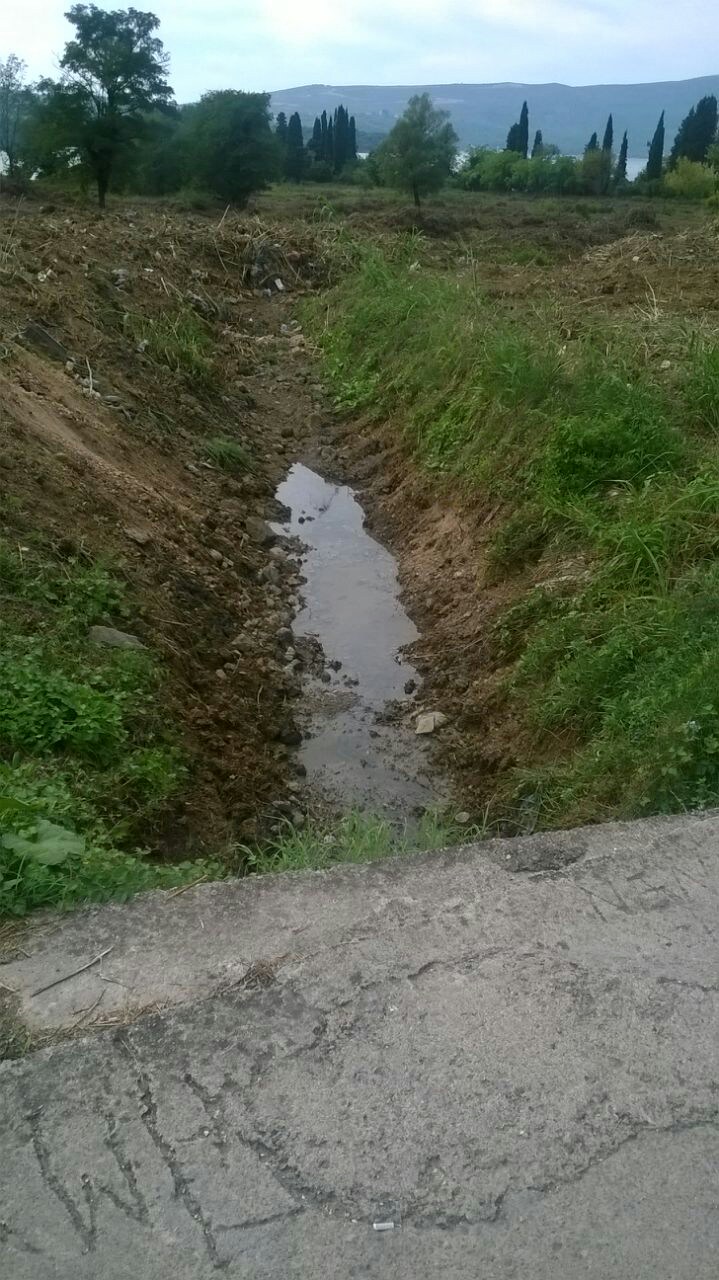 Čišćenje potoka i kanala