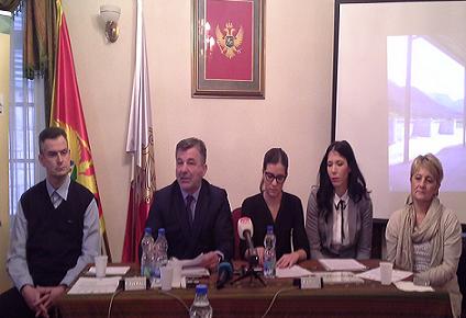 PREDSTAVLJEN PROJEKAT KOMPOSTIRANJA