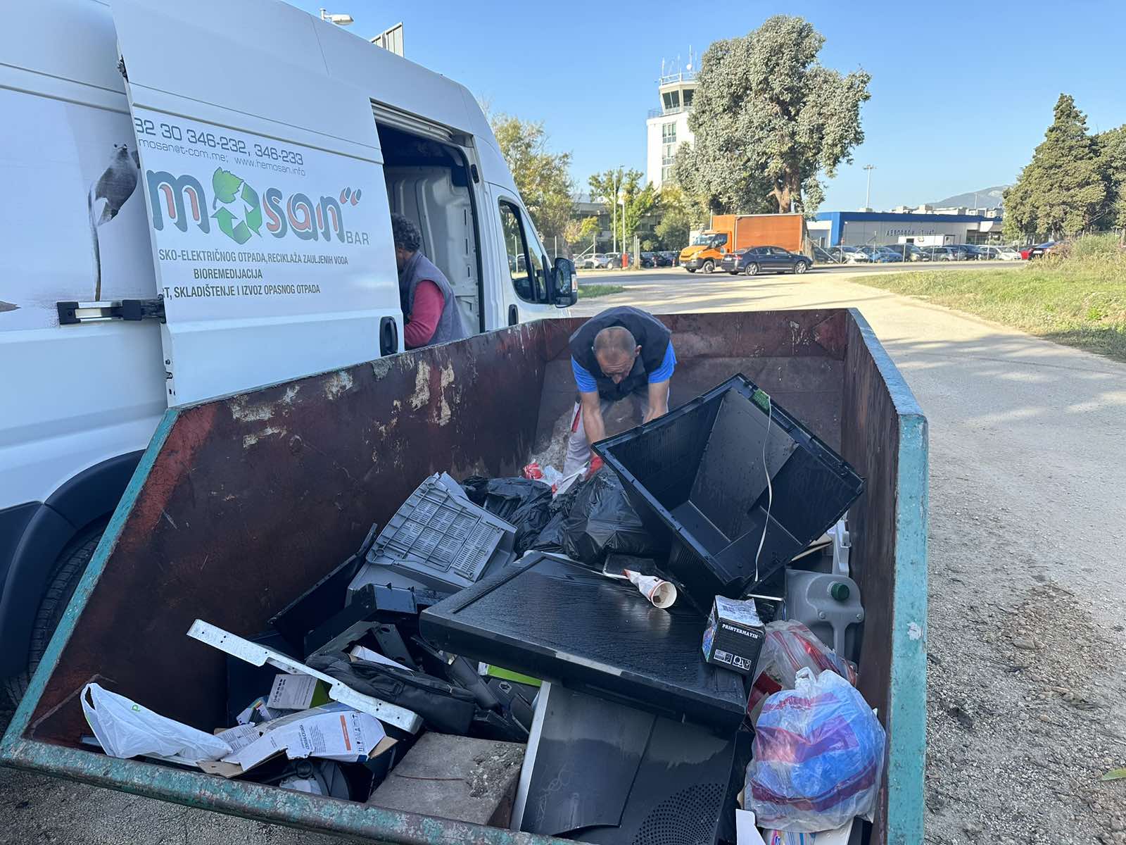 ZAVRŠENA AKCIJA SAKUPLJANJA ELEKTRIČNOG I ELEKTRONSKOG OTPADA